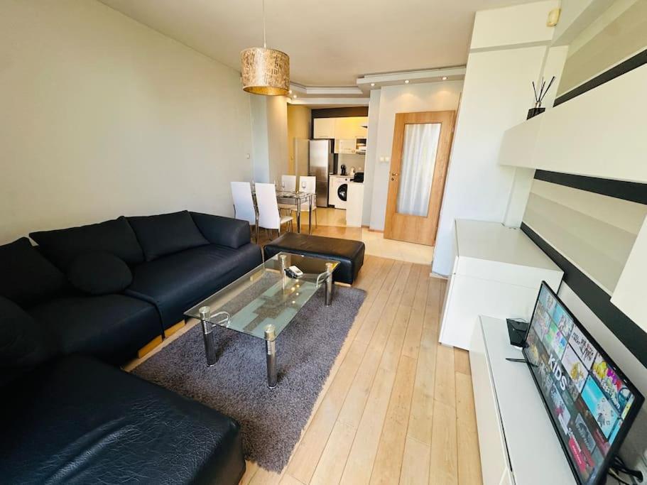 Student Town 1Bdr Apt Sofia Luaran gambar